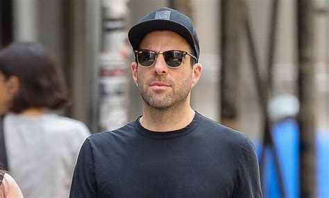 Zachary Quinto Meets Up With A Friend In Nyc Zachary Quinto Just Jared