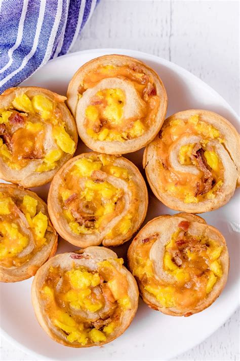 quick  easy breakfast rolls recipe play party plan