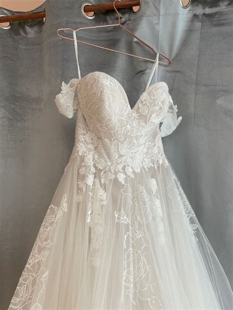 sincerity bridal  sample wedding dress save  stillwhite