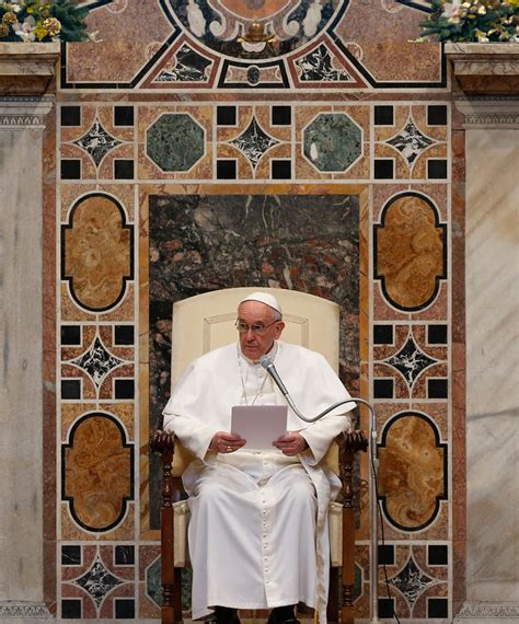 7 ways pope francis is way more modest than pope benedict metro news