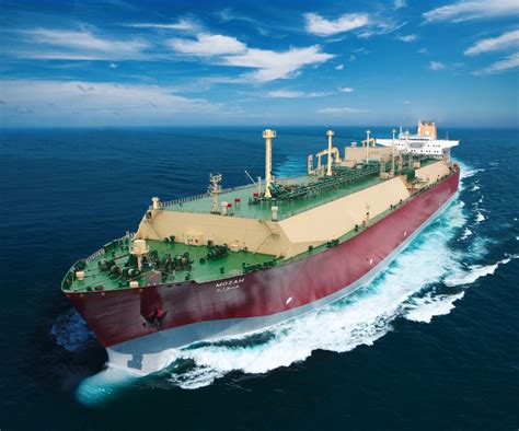 max lng carrier delivers commissioning cargo  hainan lng terminal