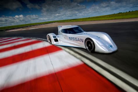 revealed zeod rc  worlds fastest electric racing car nissan insider