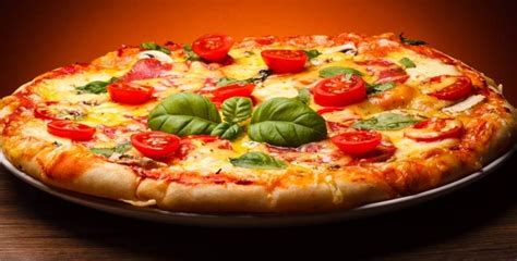 types  pizzas     foodie   gastronomic journey
