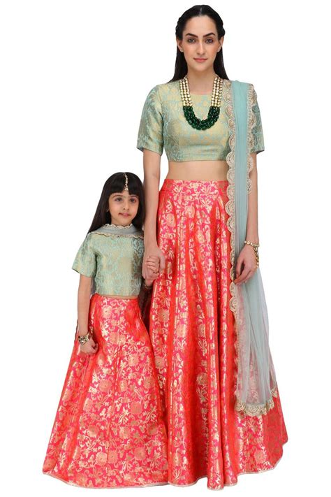 9 cool mother daughter matching outfit ideas sassy indian fashion