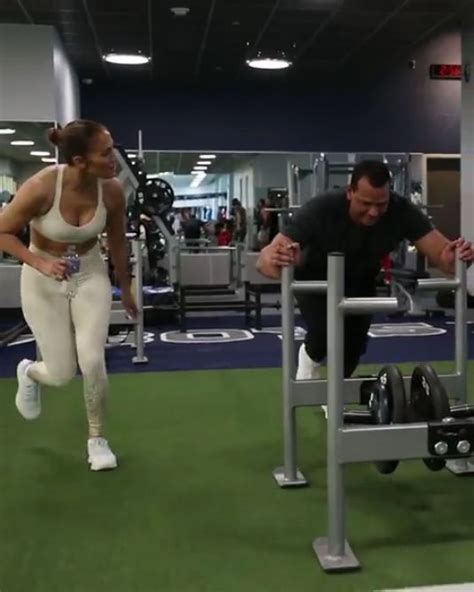 Jennifer Lopez Workout At A Gym Instagram Pictures And