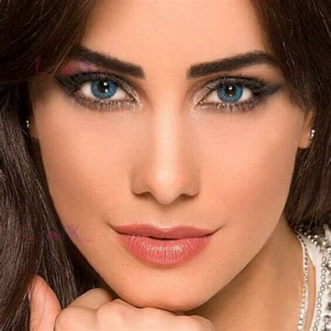 Freshlook Colorblends Brilliant Blue Contact Lenses In Pakistan 100