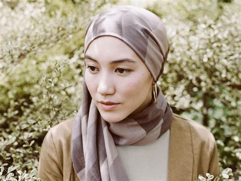 japanese fashion giant launches hijab line about islam