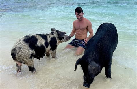 visit  swimming pigs  bahamasaround  world  justin