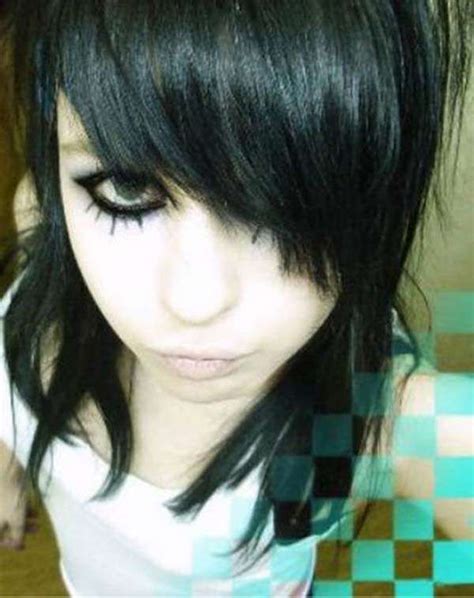 119 Expressive Emo Hair Options To Try For A Cool Appeal