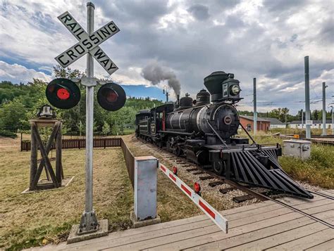 guide  visiting fort edmonton park   swedbanknl