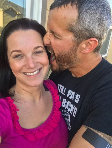 chris watts  family home   strangled pregnant wife shanann  death  secretly