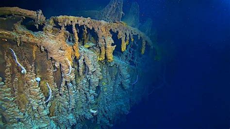 Titanic Sub Dive Reveals Parts Are Being Lost To Sea Bbc News
