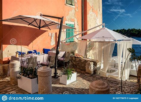 cozy coffee shops bars and restaurants in the old center of rovinj