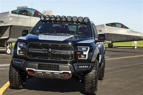 ford     raptor sells   carscoops