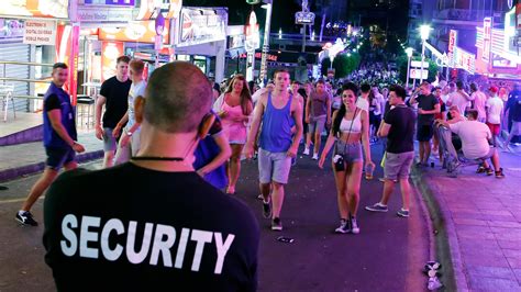 Magaluf Tourists To Be Banned From Drinking On The Streets Itv News