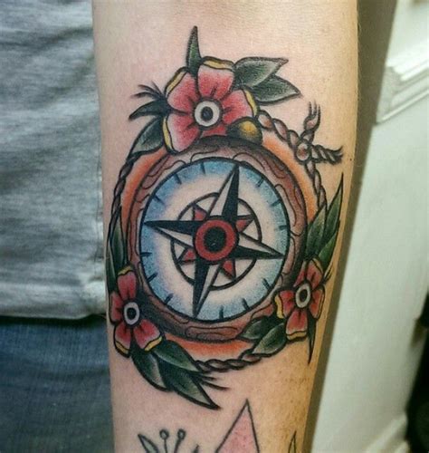 Traditional Compass Hand Tattoos Tattoos Body Art