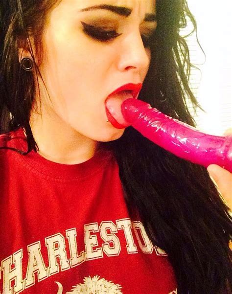 paige wwe nude photos and leaked porn video scandal planet