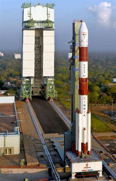 india puts record  satellites  orbit    india news