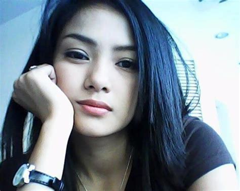 Pretty Hot And Sexy Filipina Viet Thai Malay Indo Etc