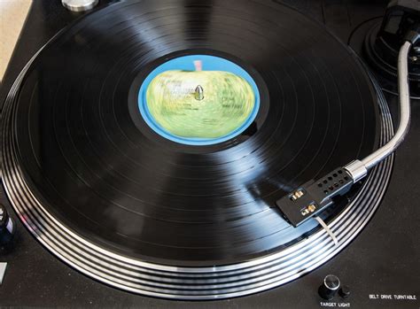 cds vinyl outselling digital downloads   time