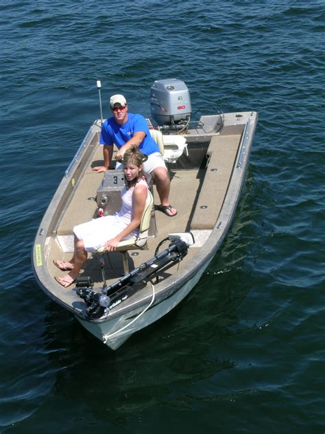 hp ranger bass fishing boat