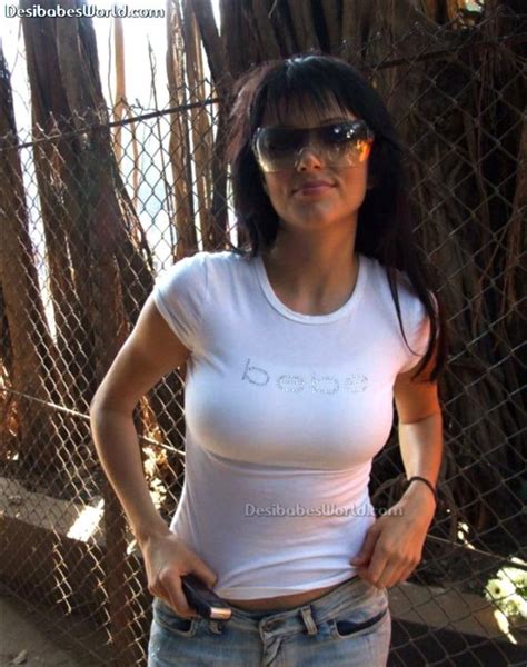 photos of women in tight t shirts