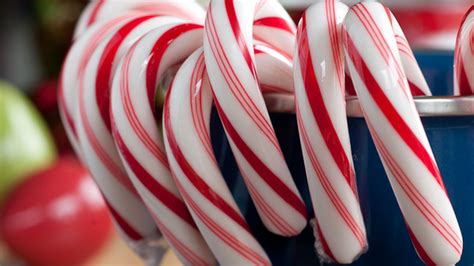 5 Candy Cane Flavors That Are Just Offensively Gross Eater