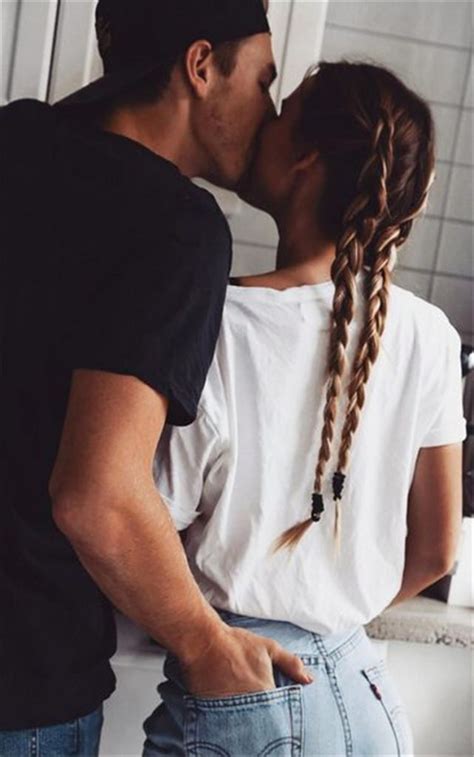60 Romantic And Cute Couple Goal Photographs For Your Endless Romance