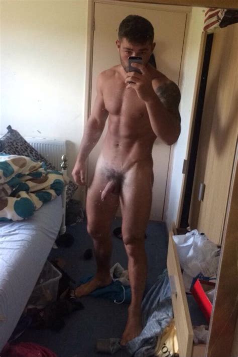 sexy nude hunk with a delicious boner nude amateur guys