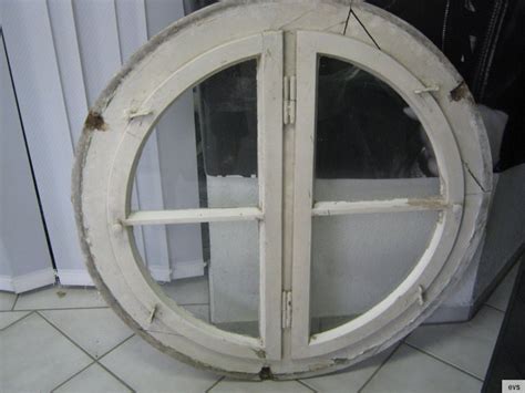 altes grosses rundes fenster  cm holzfenster sprossenfenster  fluegel ebay
