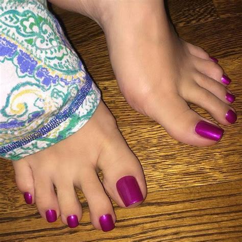 Crazysexytoes “ Gorgeous Purple Toes ” Feet Nails Toe Nails Pretty