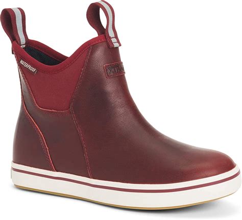 xtratuf women s 6 in leather ankle deck boot red size 4 uk