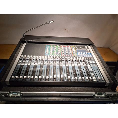 soundcraft performer  ch audio mixer buy   kused