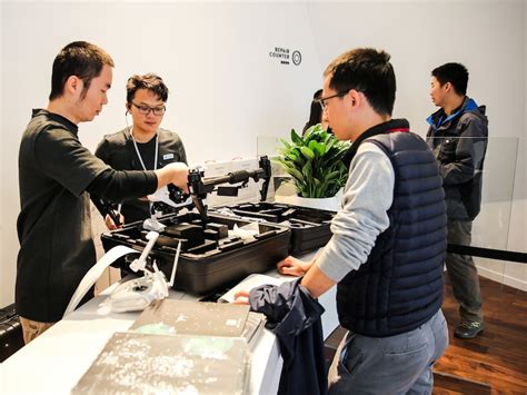 chinas dji opens  drone store