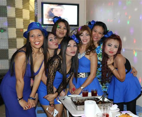 Pinay Bridal Shower Filipina Hotties Bachelorette Party Linda