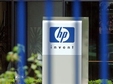 Computer Giant Hp Will Be Split Into Two Divisions The Independent
