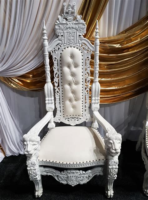 white throne pink caviar  event management sydney
