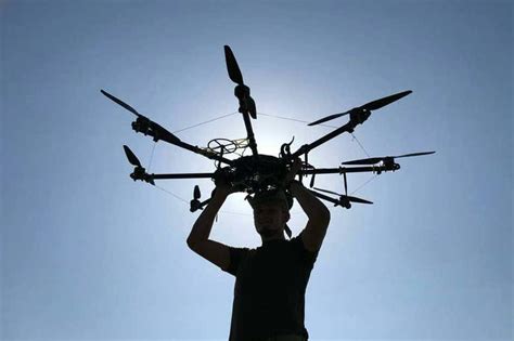 ukraine conflict meet  amateur drone pilots defending  border  russia  scientist