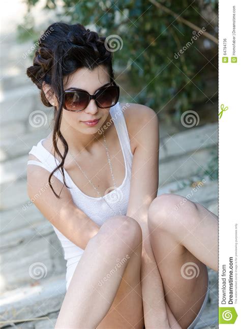 Slim Lady Wear Tight Short White Dress And Sunglasses