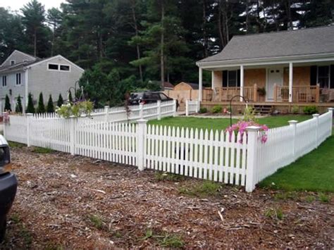 Cape Cod Picket Fence – Bennett Fence And Arbor On Cape Cod