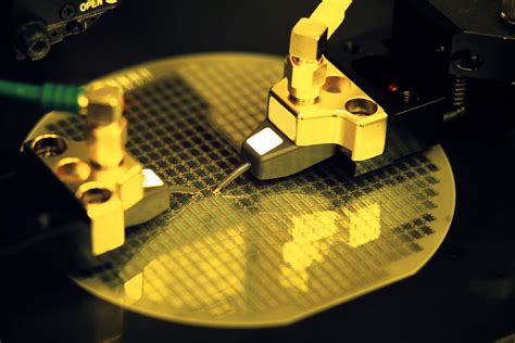 taiwan semiconductor  build   billion chip plant  arizona  motley fool