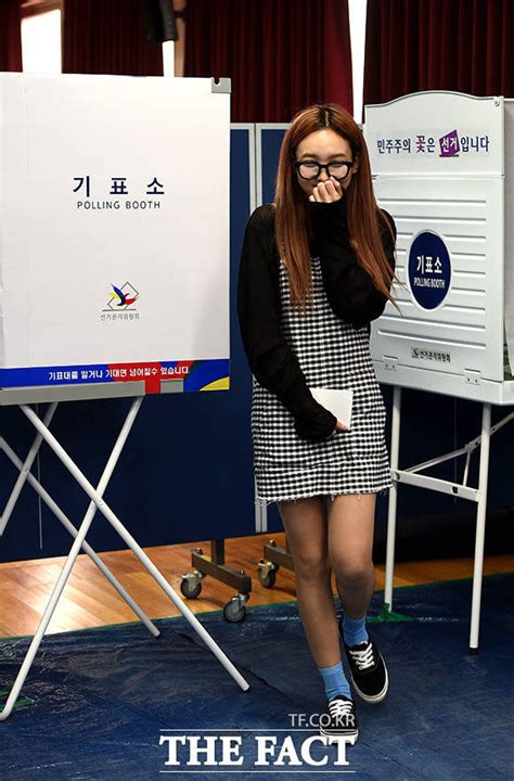 [photo] Twice ジヒョ＆ナヨンが人生初の投票！！ Mnetの最新ニュース K Pop・ドラマ＆バラエティの韓流エンタメ情報