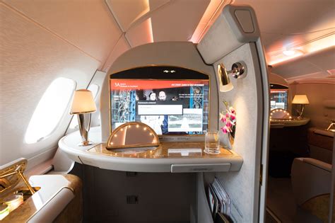 review emirates   class brisbane auckland points