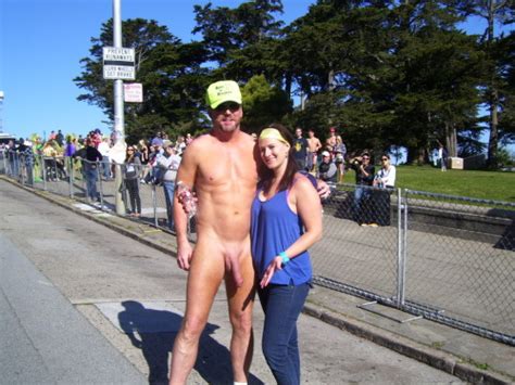 cfnm bay to breakers naked
