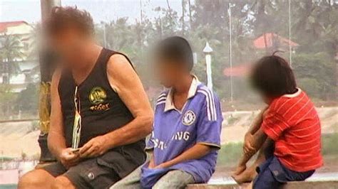 kinder in kambodscha für 25 cent von sex touristen missbraucht