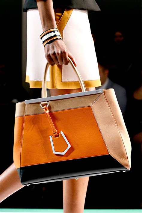 top   designer handbags purse brands   time galstylescom