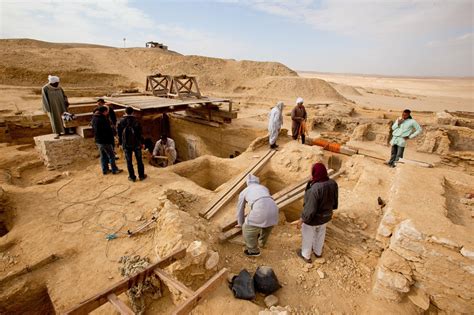 pictures ancient egyptian tombs found with false doors