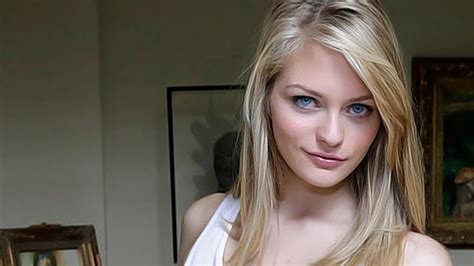 The Blonde Actress With Very Beautiful Eyes Alli Rae Youtube