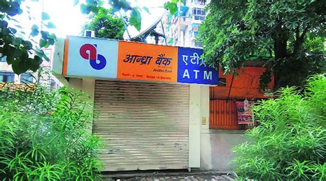 Thieves Make Off With Atm Loaded With Rs 15 Lakh No Cctv
