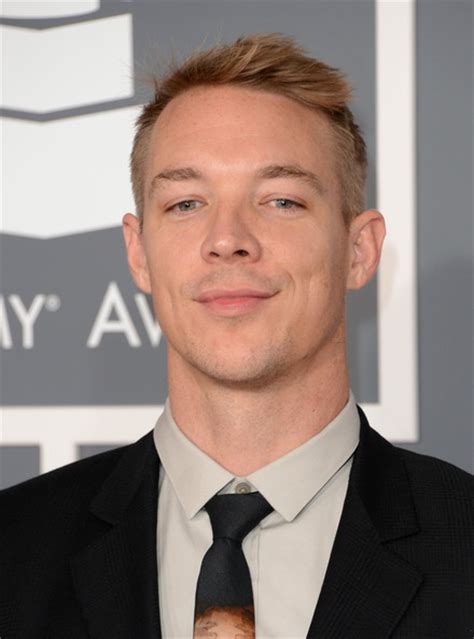 diplo body measurements his height weight and shoe size